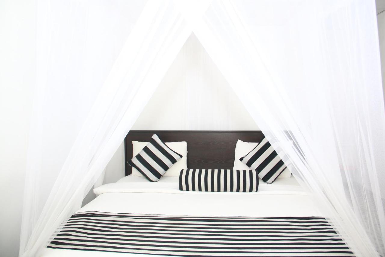 Different View Bed & Breakfast Ella Bagian luar foto