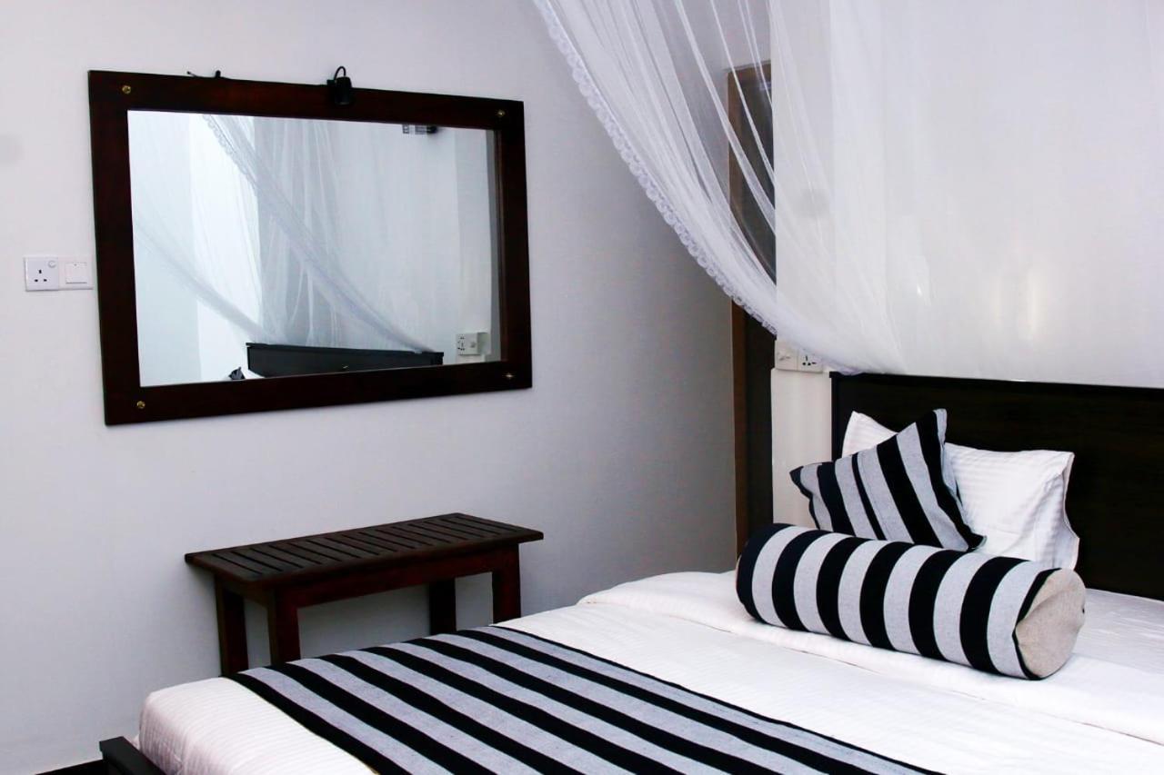 Different View Bed & Breakfast Ella Bagian luar foto